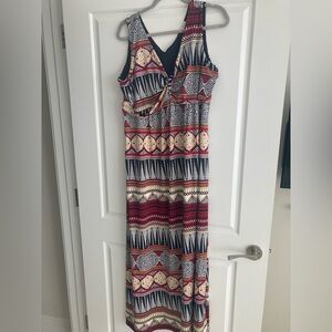 Jaclyn Smith tribal print lounge dress